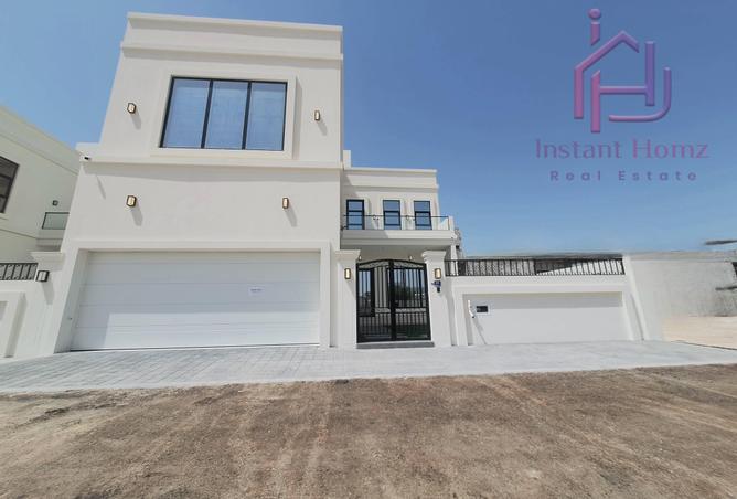 955240 - Property Image 2
