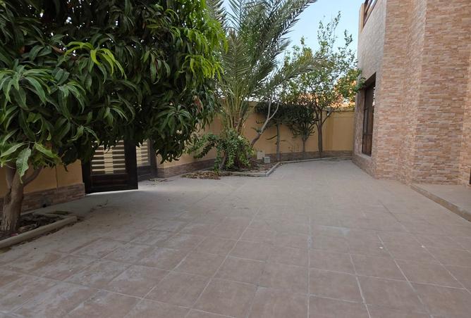 985538 - Property Main Image