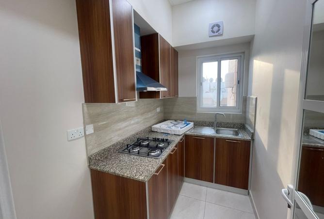 979672 - Property Image 2