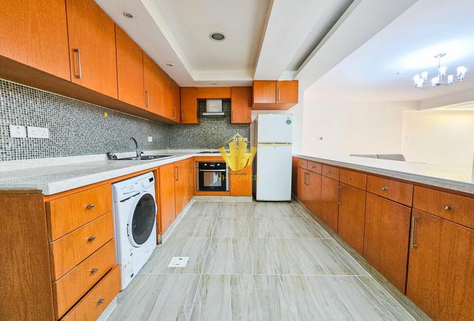 981605 - Property Image 3