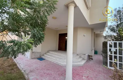 فيلا - 4 غرف نوم - 4 حمامات للايجار في الماحوز - المنامة - محافظة العاصمة