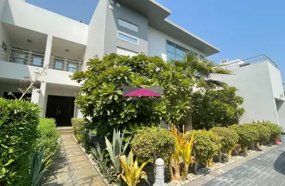 Villa - 4 Bedrooms - 5 Bathrooms for rent in Saar - Northern Governorate