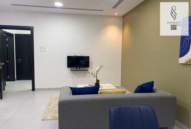 906733 - Property Image 2