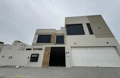 Villa - 4 Bedrooms - 6 Bathrooms for sale in Saar - Northern Governorate