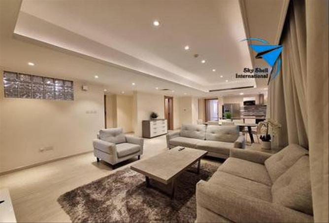 790033 - Property Image 2