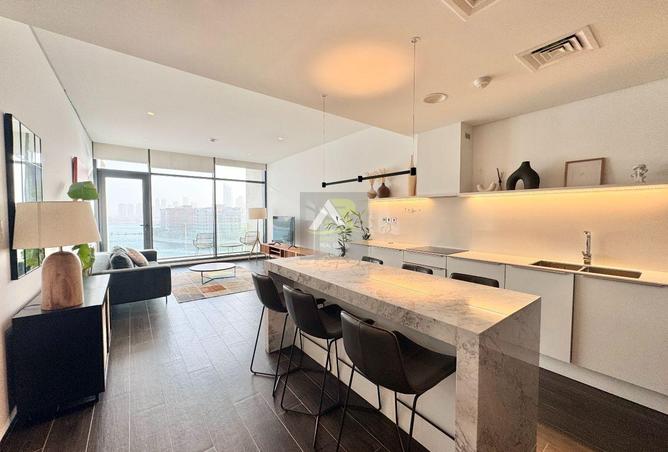 953716 - Property Image 2