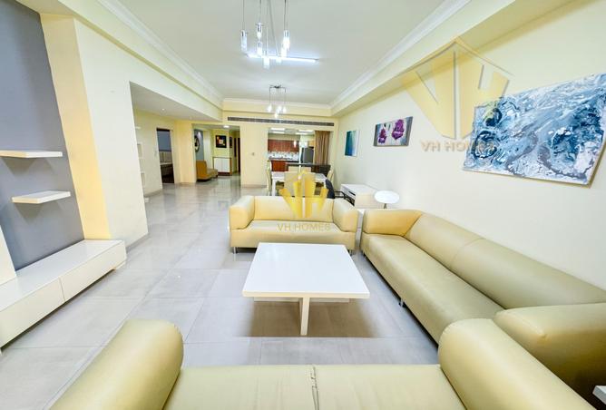 982515 - Property Image 3