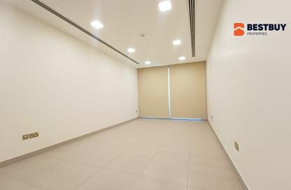 Apartment - 2 Bedrooms - 2 Bathrooms for rent in Hidd - Muharraq Governorate