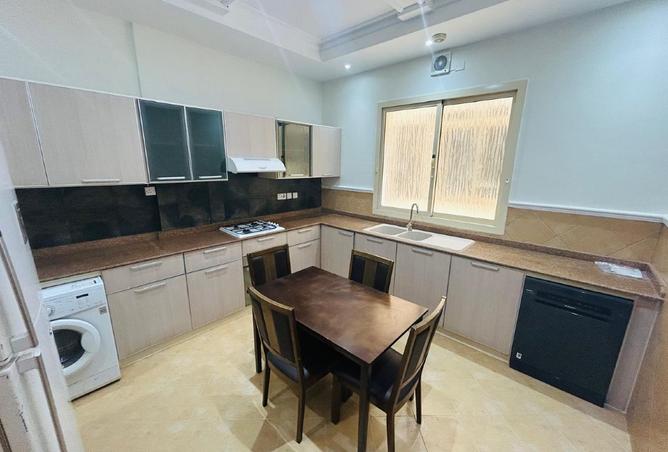 968378 - Property Image 3