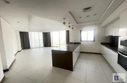 Kitchen image for: Apartment - 2 Bedrooms - 3 Bathrooms for rent in Durrat Marina - Durrat Al Bahrain - Southern Governorate, Image 1