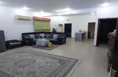 Apartment - 3 Bedrooms - 2 Bathrooms for rent in Galali - Muharraq Governorate