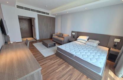Apartment - Studio - 1 Bathroom for rent in Sanabis - Manama - Capital Governorate