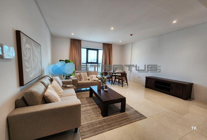 885890 - Property Image 2