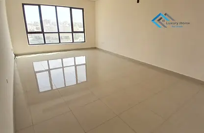 شقة - 2 غرف نوم - 3 حمامات للايجار في الرفاع - المحافظة الجنوبية