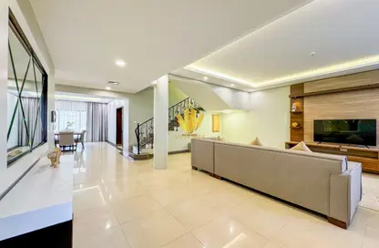 Villa - 3 Bedrooms - 3 Bathrooms for rent in Al Juffair - Capital Governorate