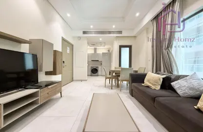 Apartment - 1 Bedroom - 2 Bathrooms for rent in Al Juffair - Capital Governorate