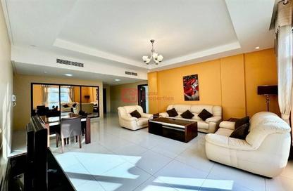 Apartment - 2 Bedrooms - 3 Bathrooms for rent in Mahooz - Manama - Capital Governorate