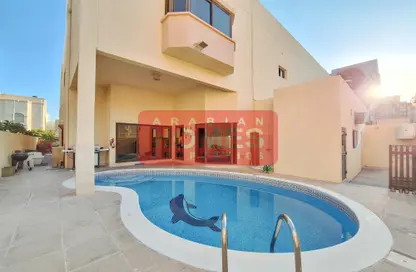 Villa - 4 Bedrooms - 5 Bathrooms for rent in Busaiteen - Muharraq Governorate
