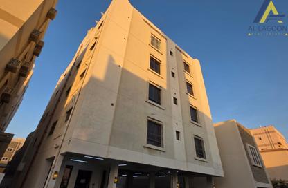 Apartment - 3 Bedrooms - 2 Bathrooms for sale in Sanad - Central Governorate