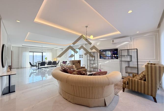 988425 - Property Main Image