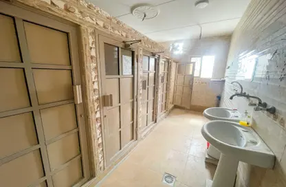 سكن عمال - استوديو - 8 حمامات للايجار في الهملة - المحافظة الشمالية