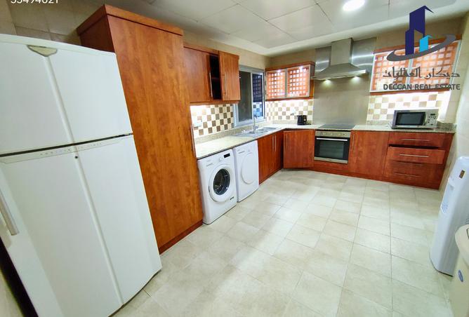 974134 - Property Image 2