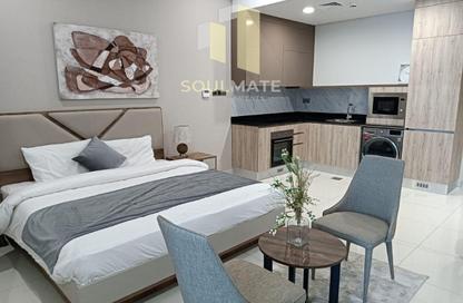 Apartment - Studio - 1 Bathroom for rent in Sanabis - Manama - Capital Governorate