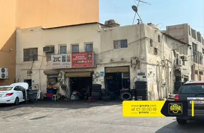 عمارة بالكامل - استوديو - 7 حمامات للبيع في المنامة - محافظة العاصمة