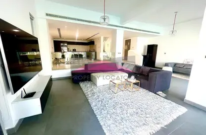 Villa - 4 Bedrooms - 6 Bathrooms for sale in Al Marsa Floating City - Amwaj Islands - Muharraq Governorate