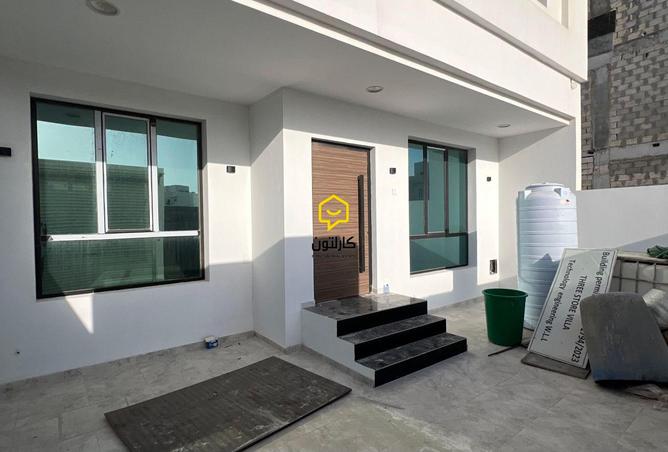 955499 - Property Image 2