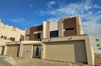 Villa - 5 Bedrooms - 6 Bathrooms for sale in Barbar - Northern Governorate