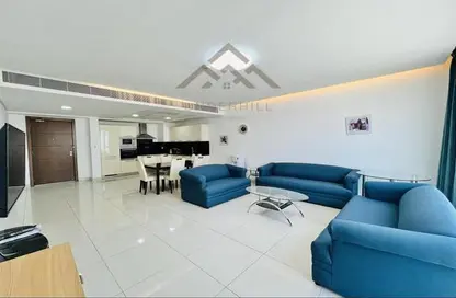 Apartment - 2 Bedrooms - 3 Bathrooms for rent in Al Juffair - Capital Governorate