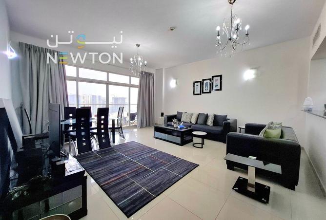 987121 - Property Image 2