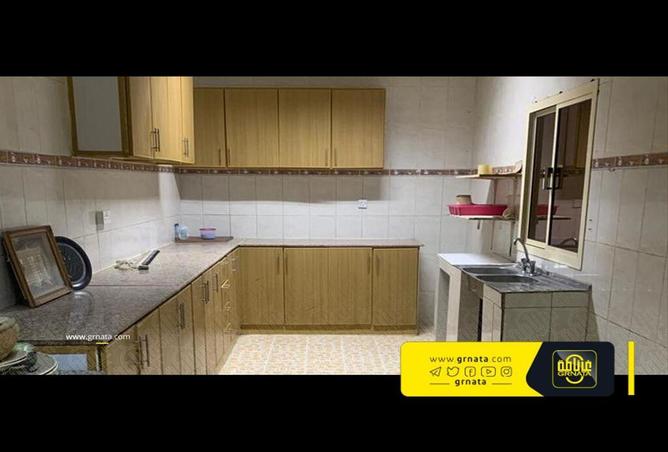 808118 - Property Image 3