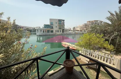 فيلا - 3 غرف نوم - 4 حمامات للايجار في مدينة المرسى - أمواج - المحرق