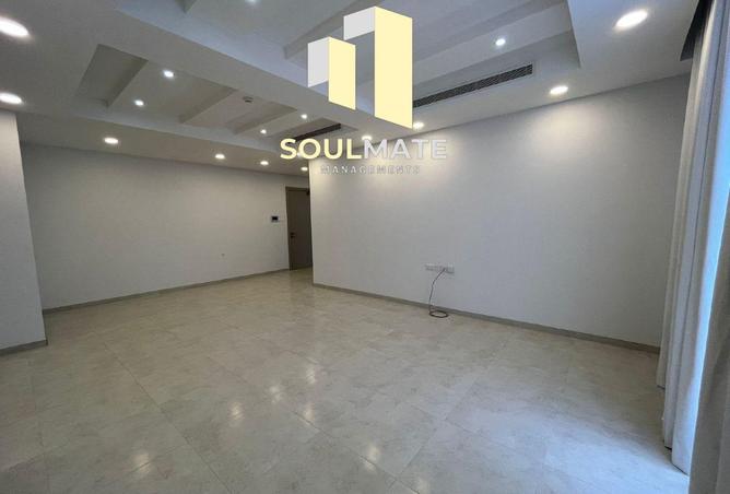 964627 - Property Image 3