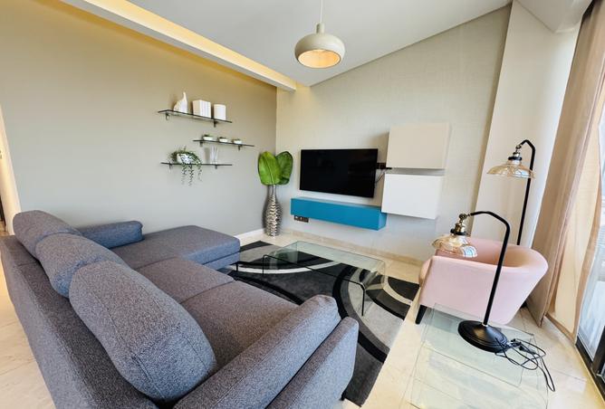 955743 - Property Image 2