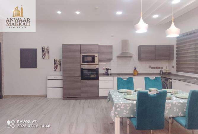 957466 - Property Image 2