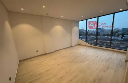 Office Space - Studio - 2 Bathrooms for rent in Tubli - Central Governorate