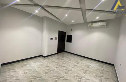 Apartment - 3 Bedrooms - 2 Bathrooms for sale in Hidd - Muharraq Governorate