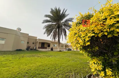 Villa - 4 Bedrooms - 4 Bathrooms for rent in Karrana - Northern Governorate