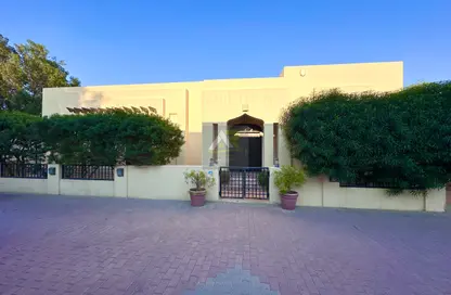 Villa - 3 Bedrooms - 3 Bathrooms for rent in Saar - Northern Governorate
