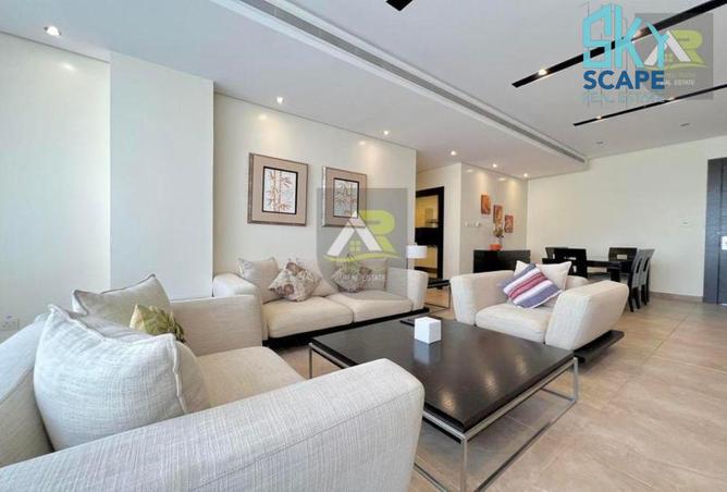 966215 - Property Image 2