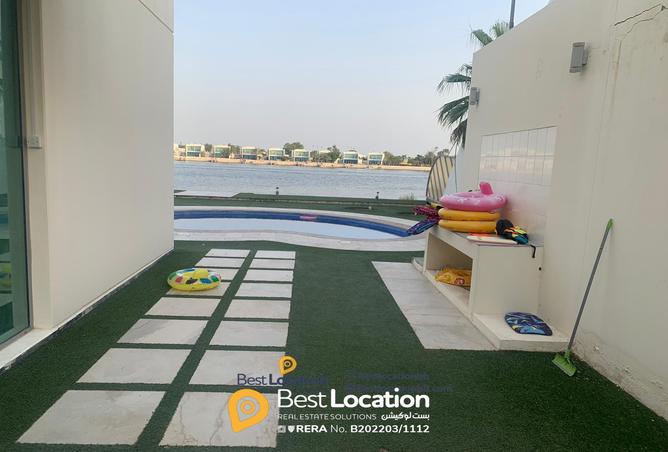 904732 - Property Image 3