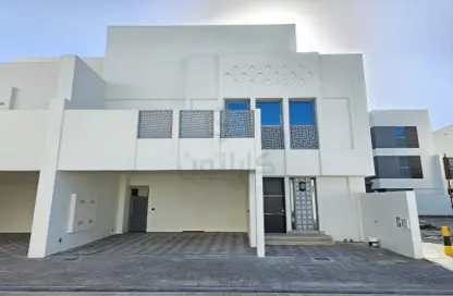 Villa - 5 Bedrooms - 6 Bathrooms for sale in Al Bareh - Diyar Al Muharraq - Muharraq Governorate