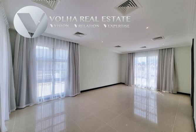 960194 - Property Image 2