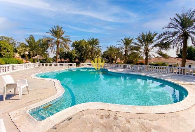 988677 - Property Image 3