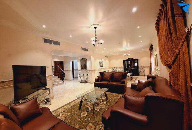 960827 - Property Image 2