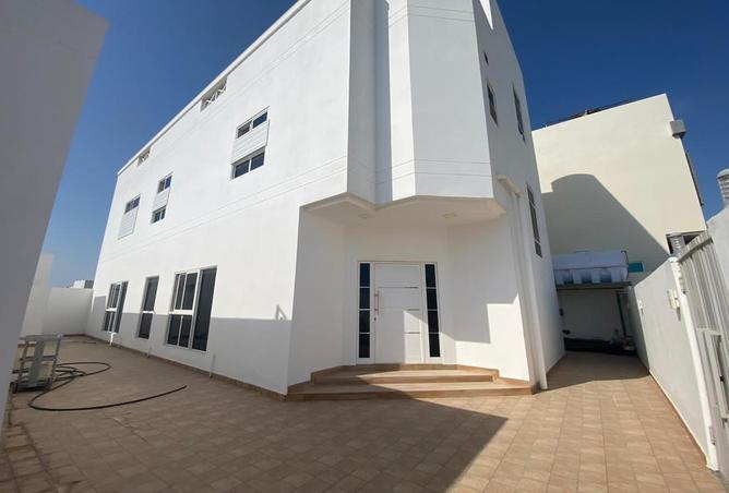 859262 - Property Image 2