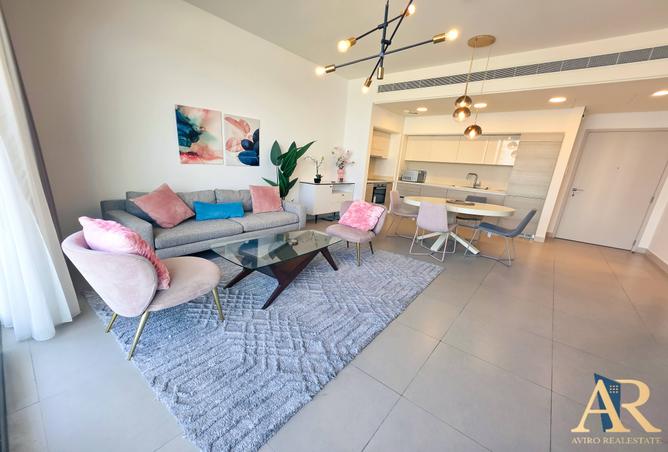 978363 - Property Image 2